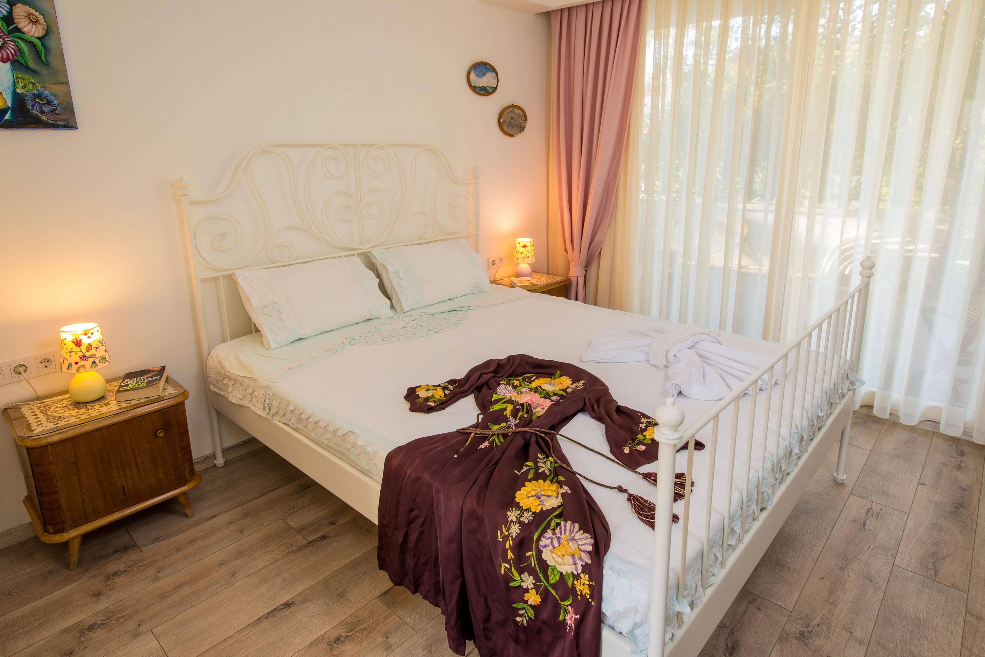 Destina Hotel Çeşme Exteriör bild